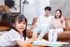 孩子兩歲還不開口說話，該怎么辦？